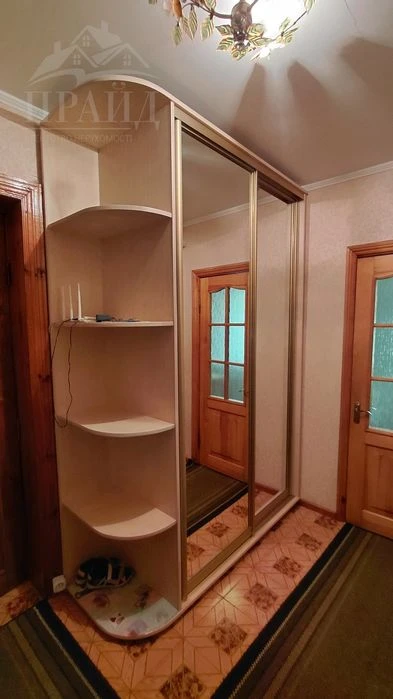 Продаж 1кмн квартири з меблями та технікою
