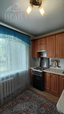 Продаж 1кмн квартири з меблями та технікою