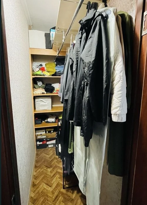 Найкраща 1к з ремонтом та меблями в центрі міста в цеглі !!