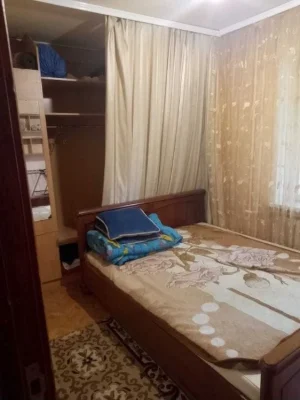 Продаж класної 3к з автономне опаленням 2 поверсі в цеглі !