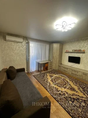 1к квартира "заїхати і жити"! Цегляний будинок