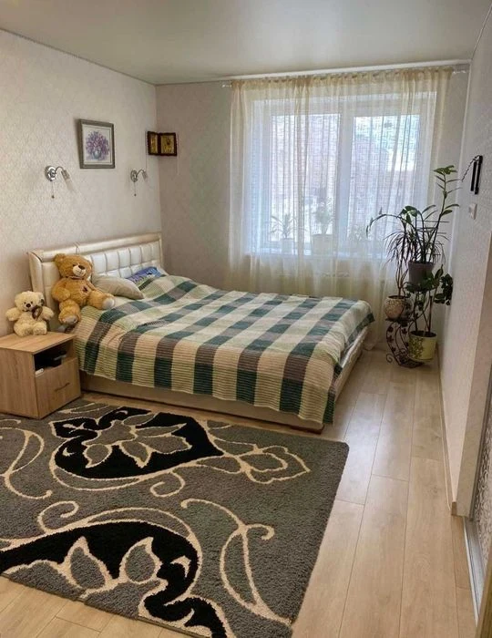 Продаж двокімнатної квартири по пр.Свободи