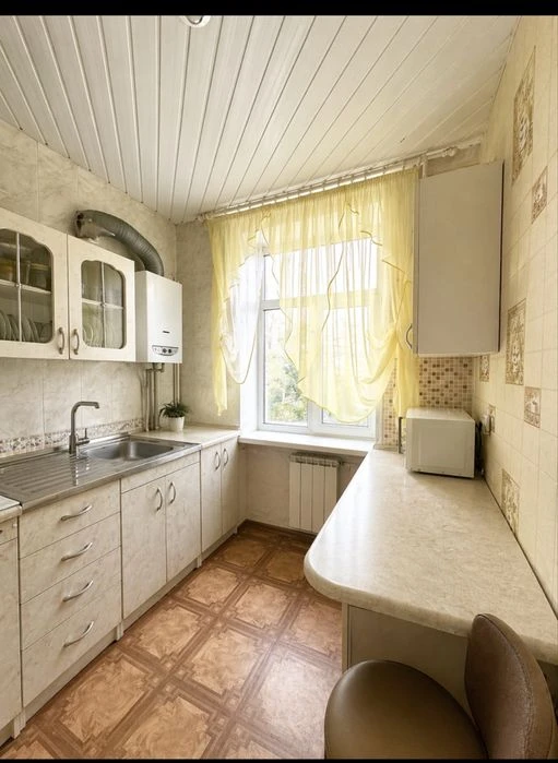 Продам 2 кімнатну квартиру