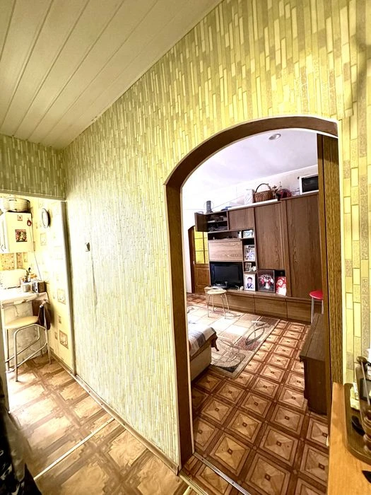 Продам 2 кімнатну квартиру