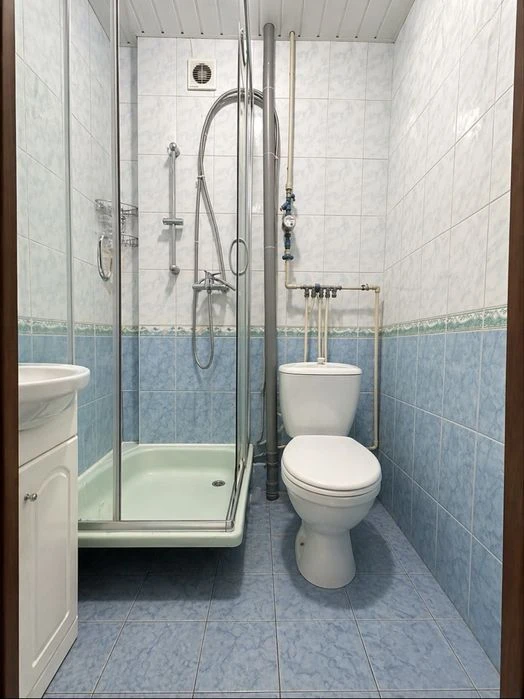 Продам 2 кімнатну квартиру