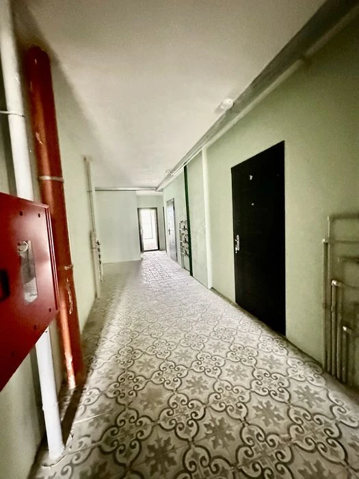 Продам 1 кімнатну квартиру