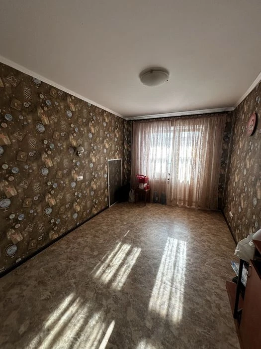 Продається затишна 3-кімнатна квартира на вул. Ковпака.