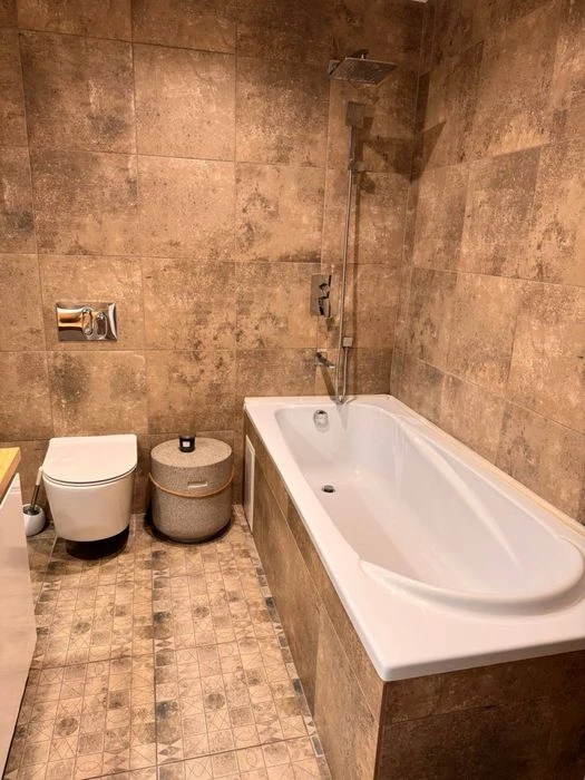 Продам 2х квартира Новобудова Нотекс ( Лавина , оз. Чеха, пр