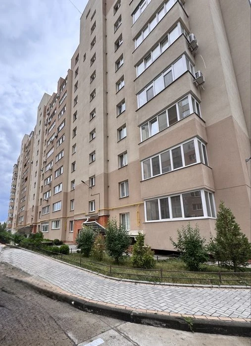 Продам 2х квартира Новобудова Нотекс ( Лавина , оз. Чеха, пр