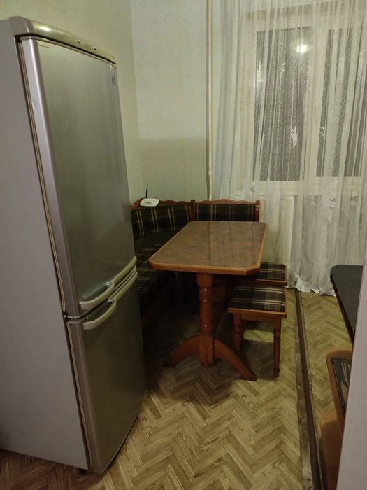 Укомплектована 1 к кв на другому поверсі