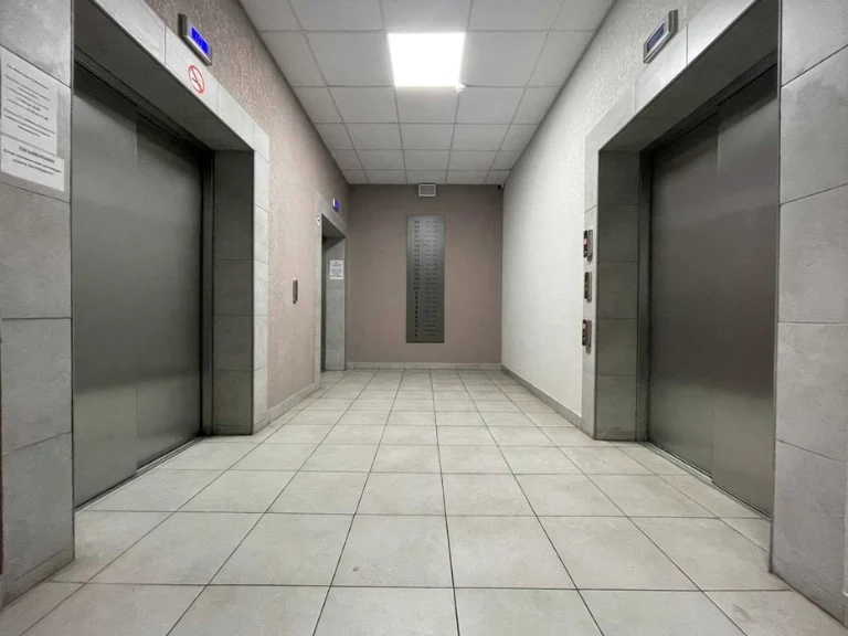 Продам квартиру 71кв.м./ЖК Грани/Дафи/прос.Науки/Звездный бу
