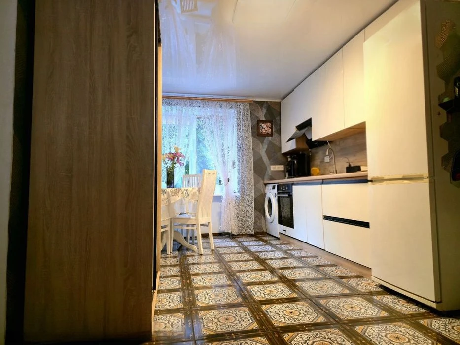 В продажу тепла та стильна 3к квартира під єВідновлення