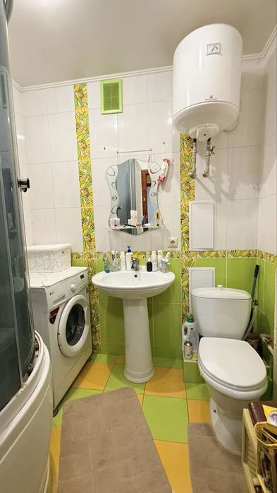 Продаж 1к.кв на проспекті Перемоги