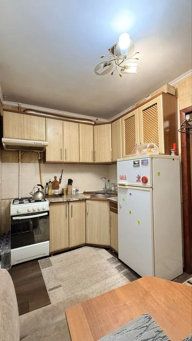 Продаж 1к.кв на проспекті Перемоги