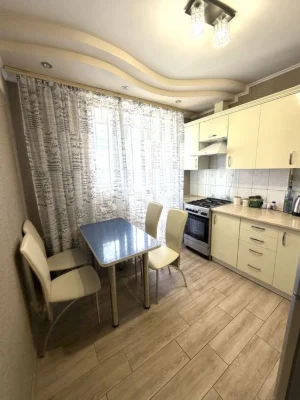 Продаж 2х кім кв  рн вул.Іллінської/цегляний будинок