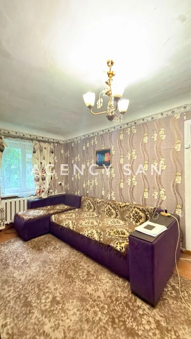 Продаж 2-х кімнатноі квартири вул. Рибалка