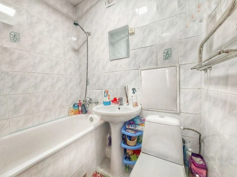 Продам 2х комн пр.Б.Хмельницкого, , рн ул Строителей,
