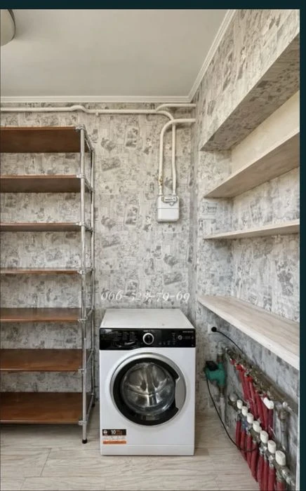 Продам 2 кімнатну квартиру