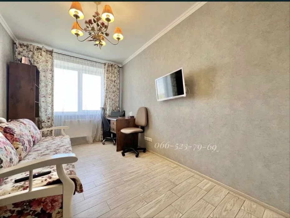 Продам 2 кімнатну квартиру