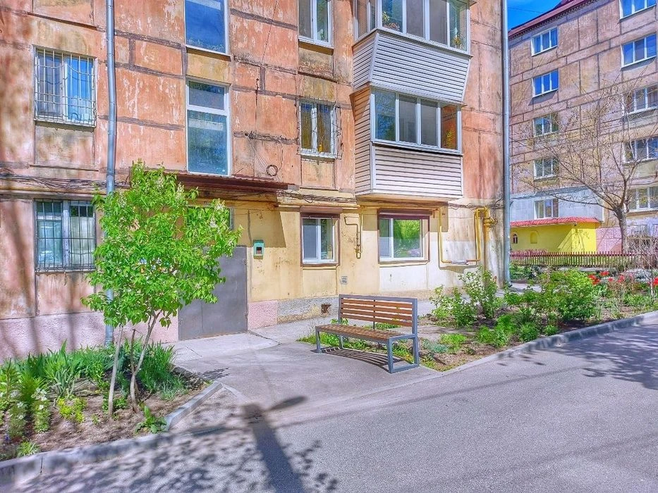 Продам 2х комн пр.Б.Хмельницкого, , рн ул Строителей,