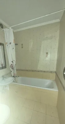 Продам 1 кім, Центр, Меблі та техніка