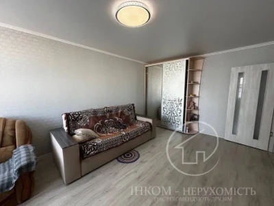 1к новобудова на Харківській