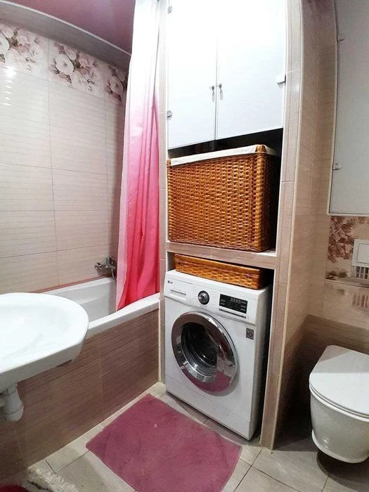 Продаж затишної 2-кімнатної квартири з автономним опаленням