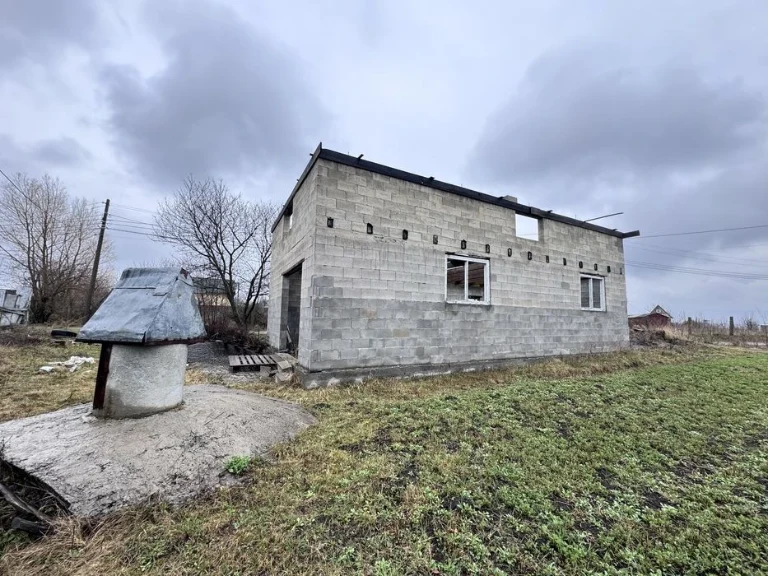 Продам ділянку з недобудовою, Книжківці