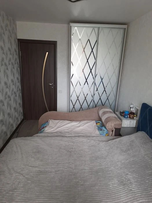 Продам 4 кв вул.СКД,  від власника