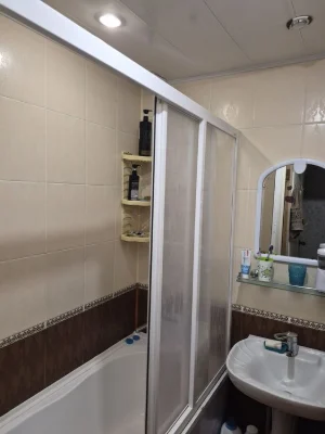 Продам 3х кімнатну квартиру Металургів.  Ремонт. Меблі.  Тех