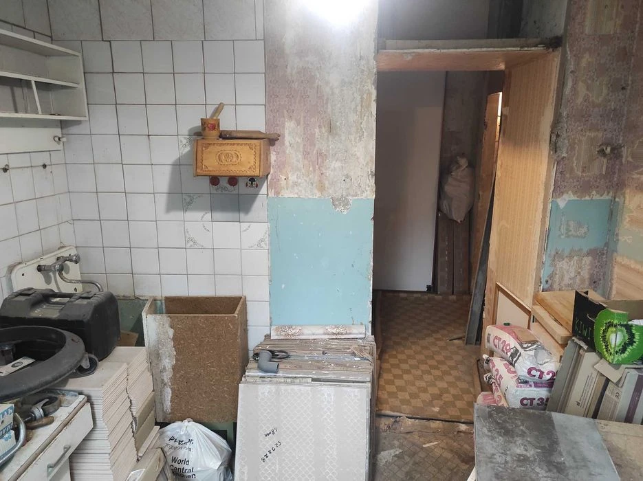 Терміново!Гарна квартира,без ремонту,практично у центрі.Влас