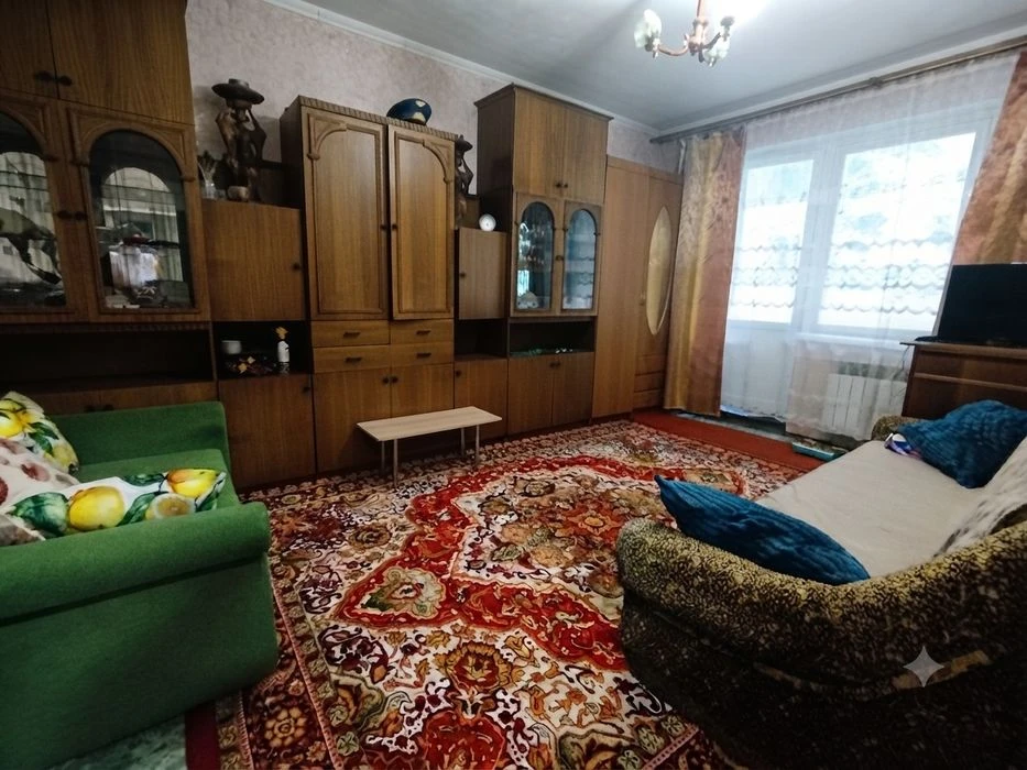 Продаж 2 кім.квартири вул.ЗСУ поряд оз.Чеха