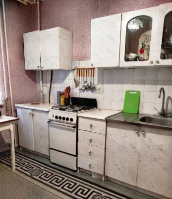 Продаж 2 кім.квартири вул.ЗСУ поряд оз.Чеха