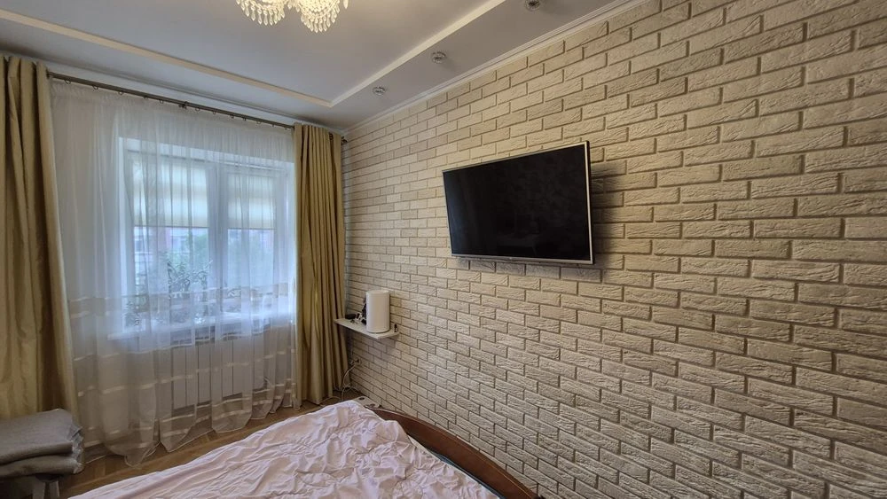 Продам 3к з АО, Новомістенська, Закритий двір, Меблі, Технік