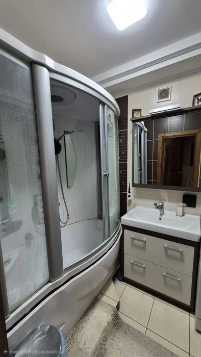 Продам 3к з АО, Новомістенська, Закритий двір, Меблі, Технік