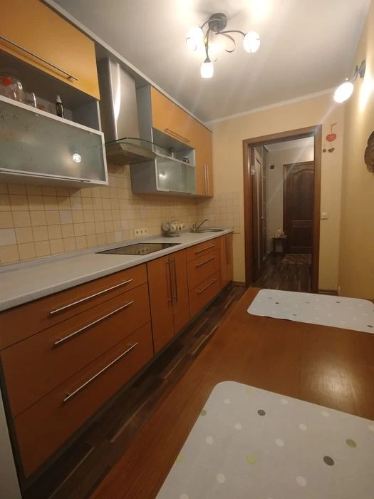 Продаж 1кім.квартира вул.Харківська