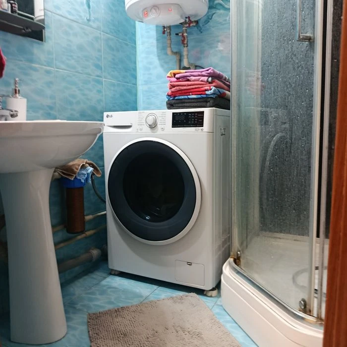 Продаж 3к квартири, Героїв Крут.