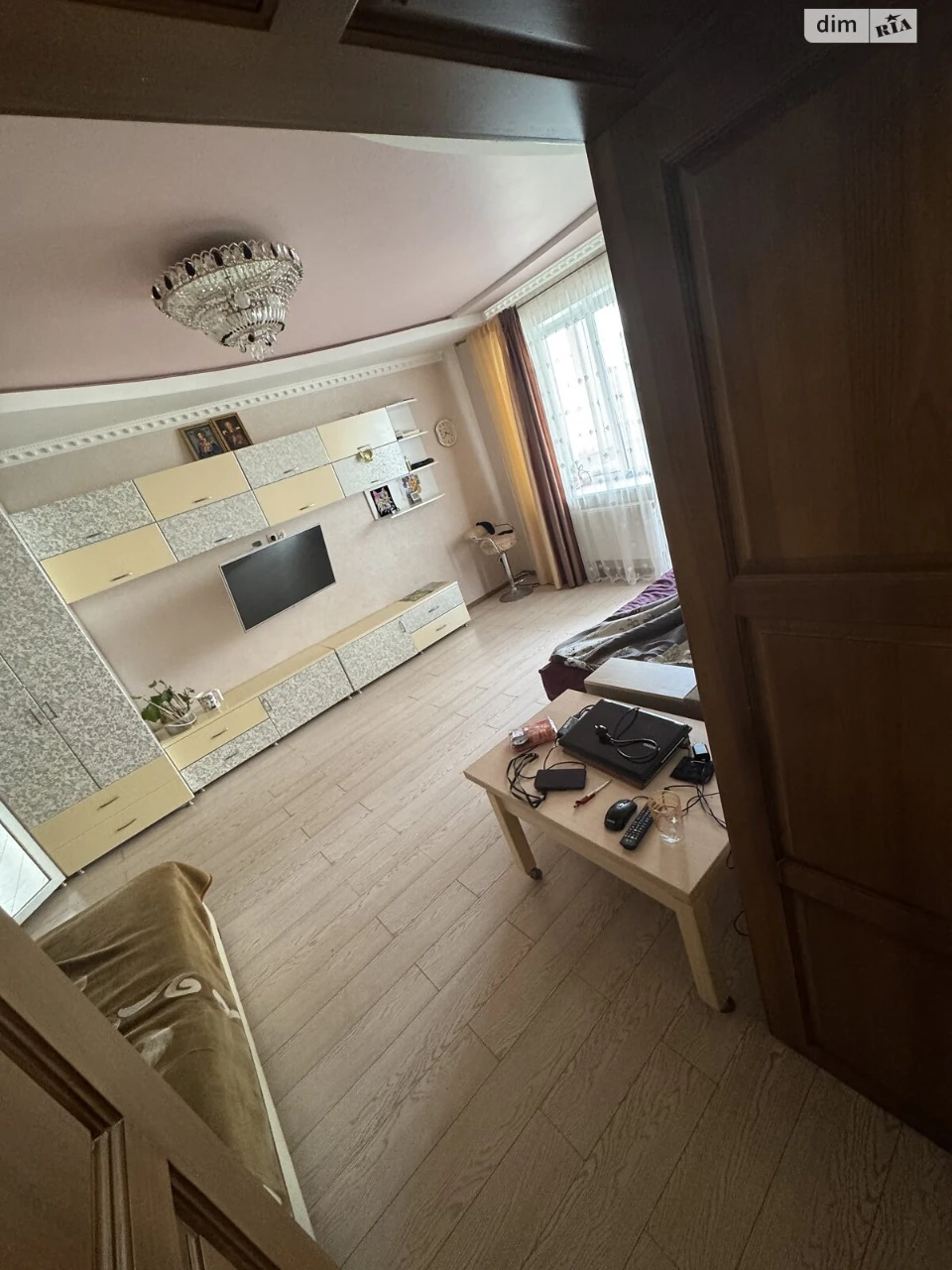 Продаж Квартира Зарічний