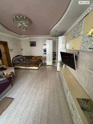 Продаж Квартира Зарічний