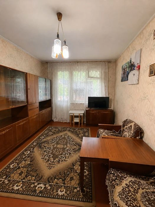 Продам 2 кімнатну квартиру на 3 поверсі