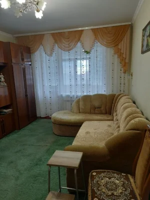Продам 2 кв вул.Харківська 40