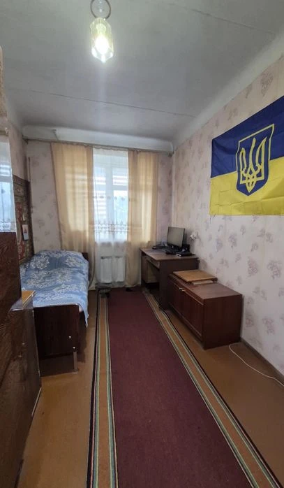 Продаж двокімнатної квартири по вул.Петропавлівська