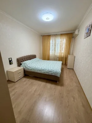 Продаж 4 кімн. квартири