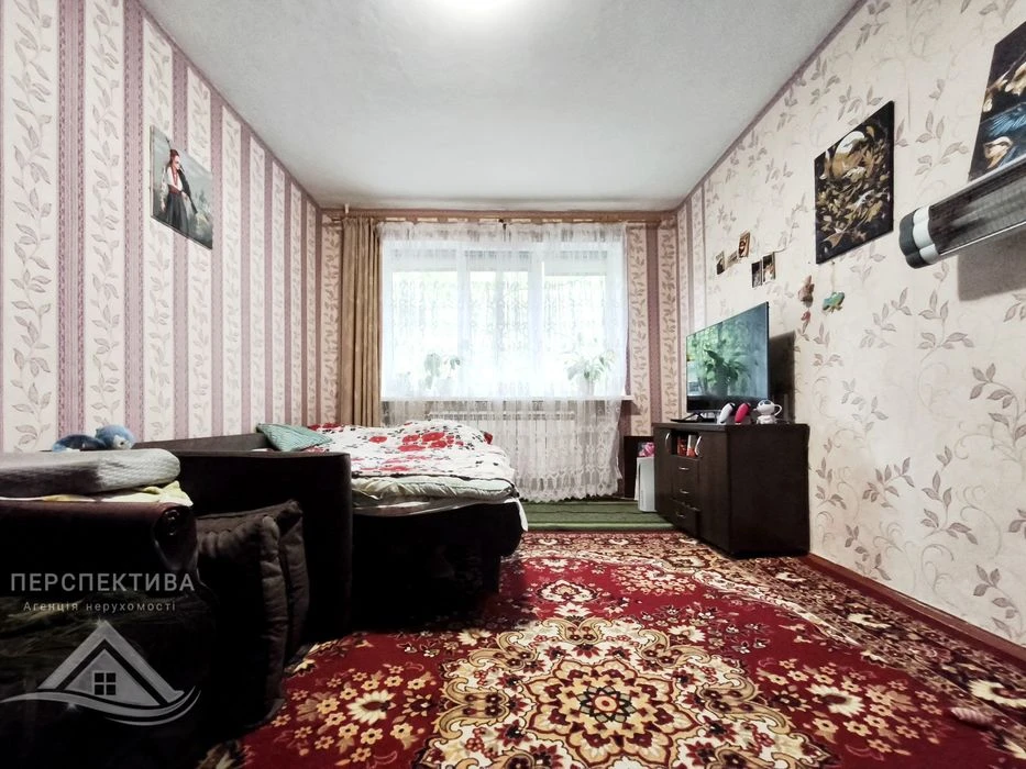 Хіммістечко, 2-к. квартира, 1 поверх. Косметичний ремонт