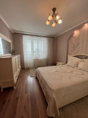 Продаж 3 к квартири в новобудові з гарним ремонтом, 5 поверх