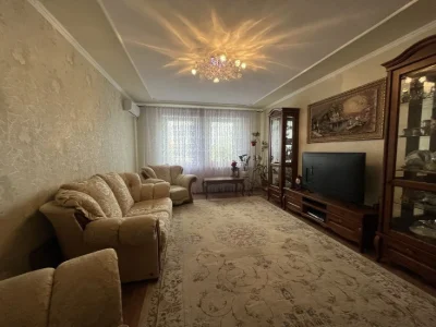 Продаж 3 к квартири в новобудові з гарним ремонтом, 5 поверх