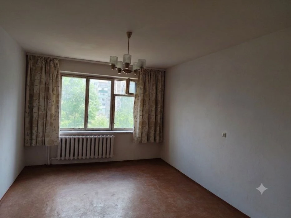 Продаж 3-к квартири, пр. Свободи(Вид на Псел, під ЄВідновлен