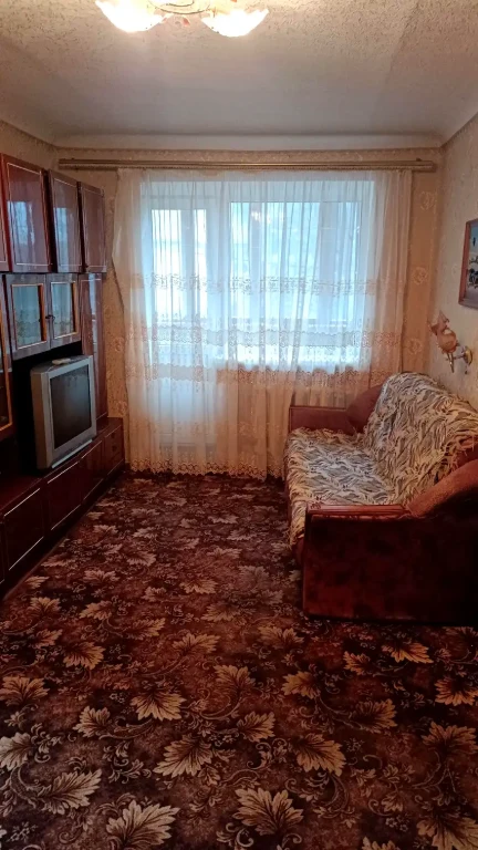 Продаж квартири 2-кімн. 49.1 м² 2/4 пов.