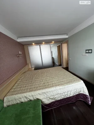 Продаж Квартира Центр