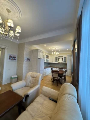 Продам 3х комнатную в центре Сум